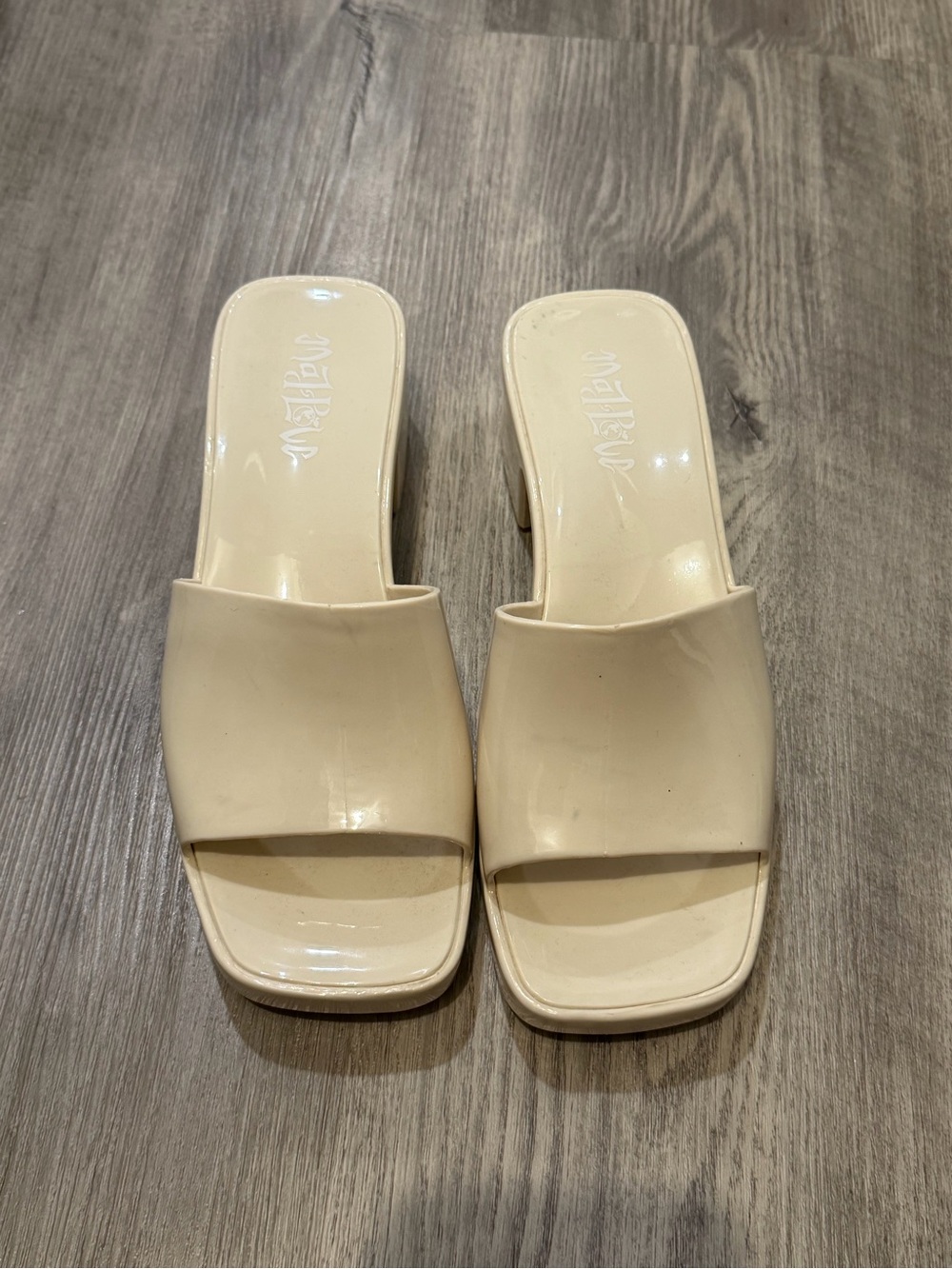 Neutral Cream Open-Toe Slide Heels